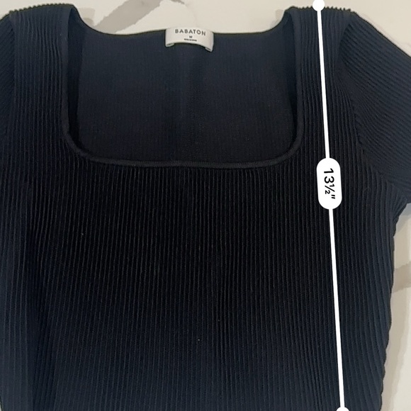 Aritzia Babaton Square Neck Black Top-Size Medium - Picture 4 of 9